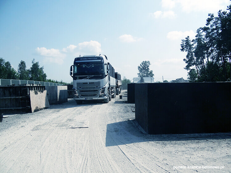 Transport szamb betonowych  w Radzyniu Podlaskim